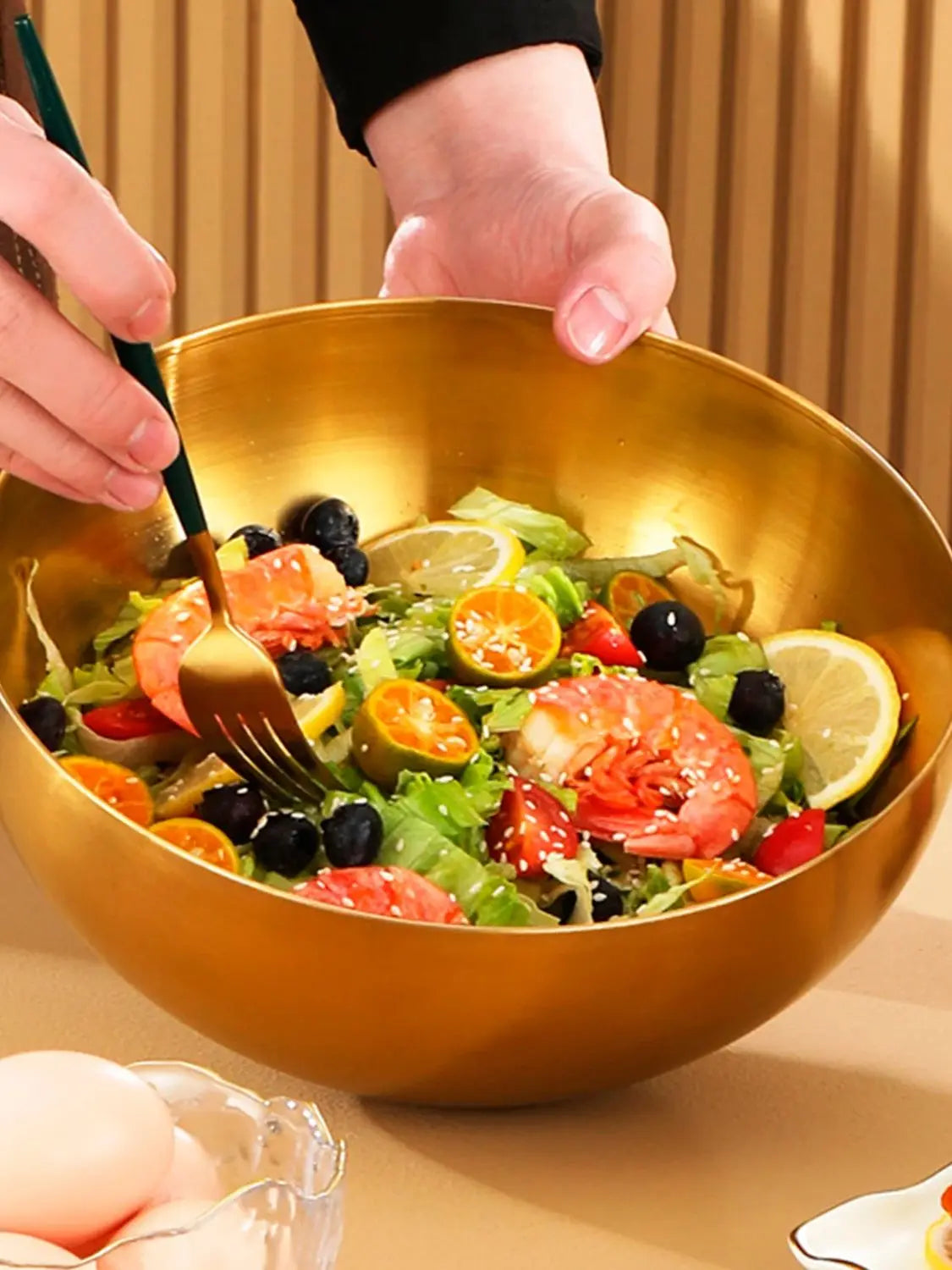 Large Capacity Stainless Steel Salad Bowls Korean Soup Rice Noodle Ramen Bowl Kitchen Food Container,Gold,20X9CM