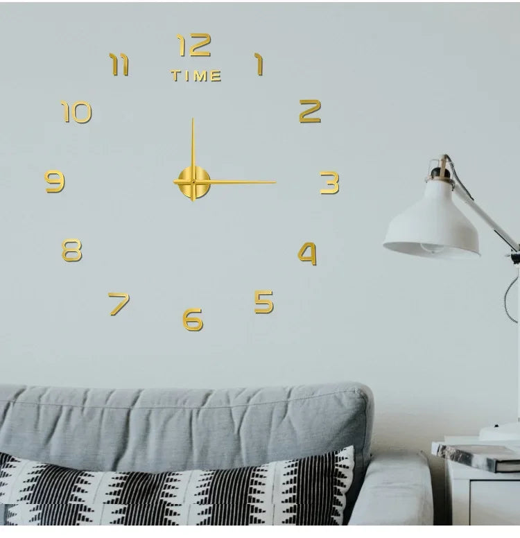 Clock Wall Art Home Decor Items Bedroom Decor Aesthetic Wall Clock in the Dark Noiseless Living Room Diy Clocks Wall Decoration