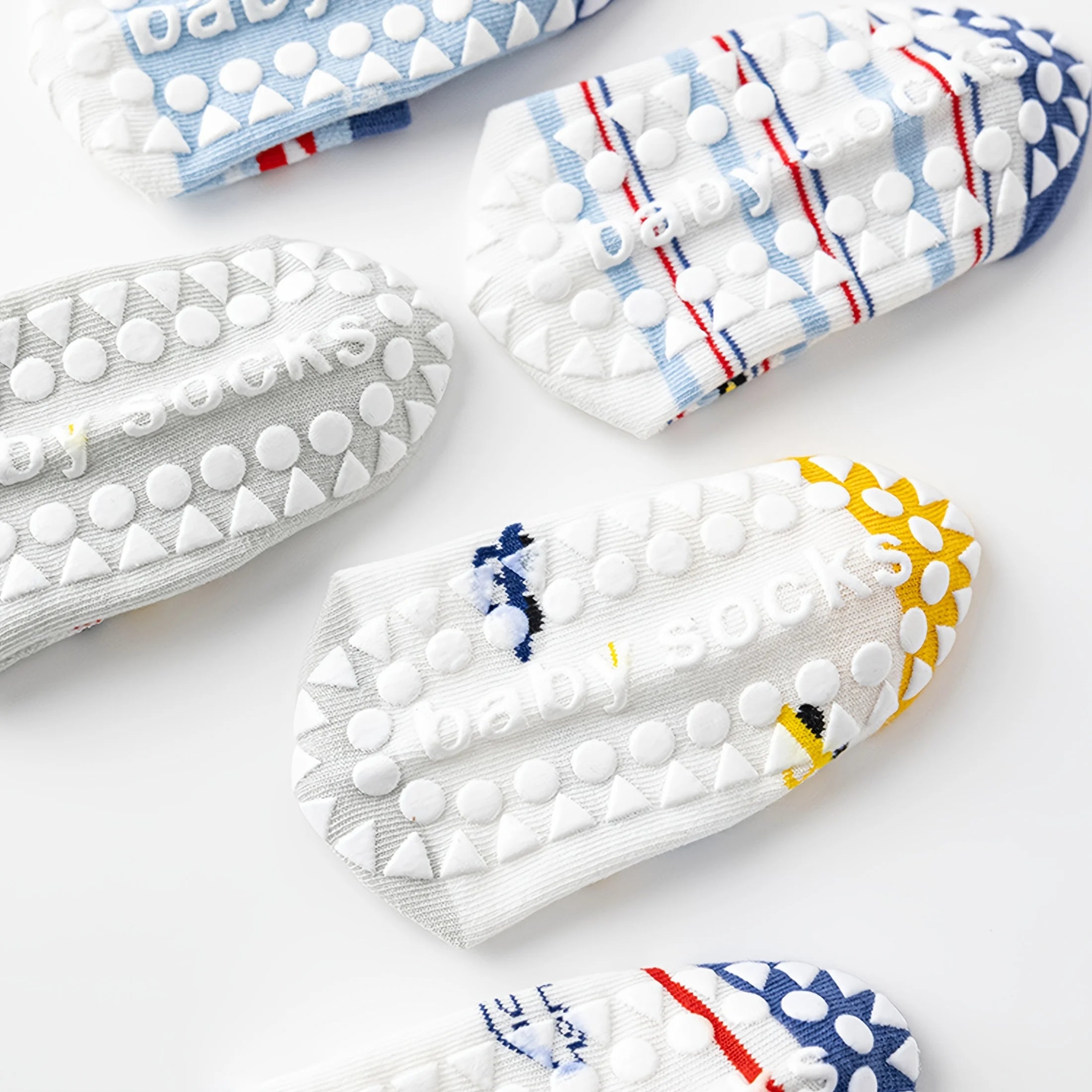 5-Pack Children's Floor Socks with Letter Stripes, Car Patterns, Cartoon Designs, Boys' Baby Walking Socks, Mesh Breathable Soft-Soled Indoor Non-Slip Blue Mid-Tube Socks, Suitable for Casual Daily Life