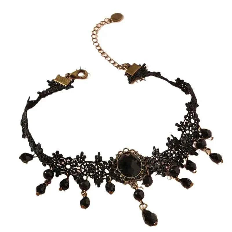 Vintage Black Lace Flower Choker Necklace for Women Fashion Classic Crystal Tassel Beaded Chain Necklace Jewelry Gifts