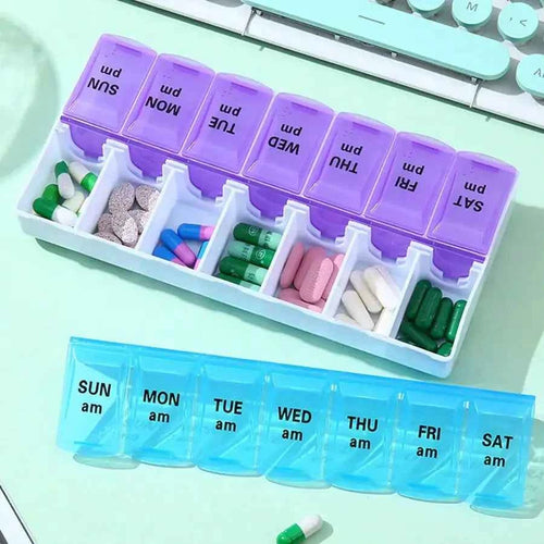 14-Grid Color Pill Box, Portable One-Week Pill Box Set, Mini Combination Pill Box Packing, Daily Regular Reminder Pill Box Monday To Sunday Full Coverage Travel Carry-On & Handbag Essentials, Efficient Management Of Vitamins
