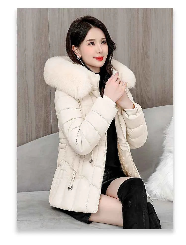 Winter 2025 New Down Jacket Women Parkas Fashion High-Quality Warm Cotton Padded Coat Ladies Short Overcoat Hooded Overwear Tops