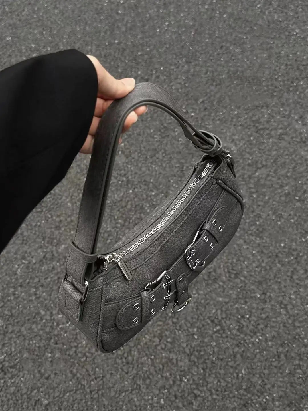 Sweet and Cool Spicy Girl Fashion Niche Underarm Bag High-end Feeling Bag for Women 2024 New Casual Versatile Shoulder Bag
