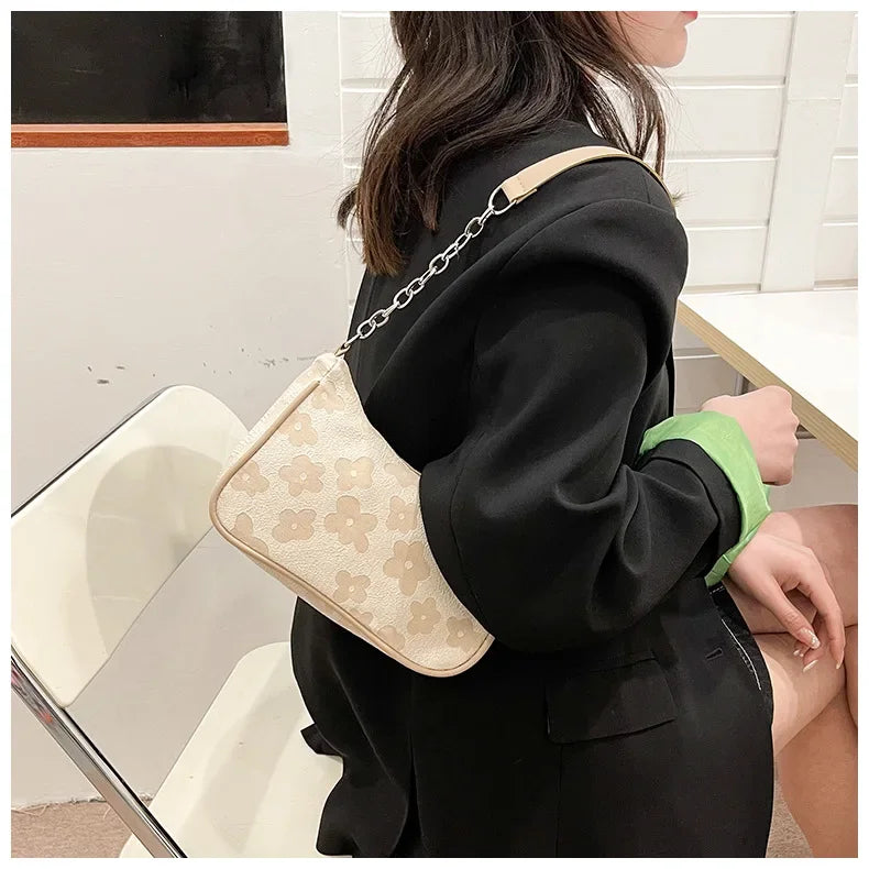 2025 New Fashion Felt Shoulder Bags for Women Small Casual Underarm Bag Female Hand Crossbody Bags for Women Purses and Handbags