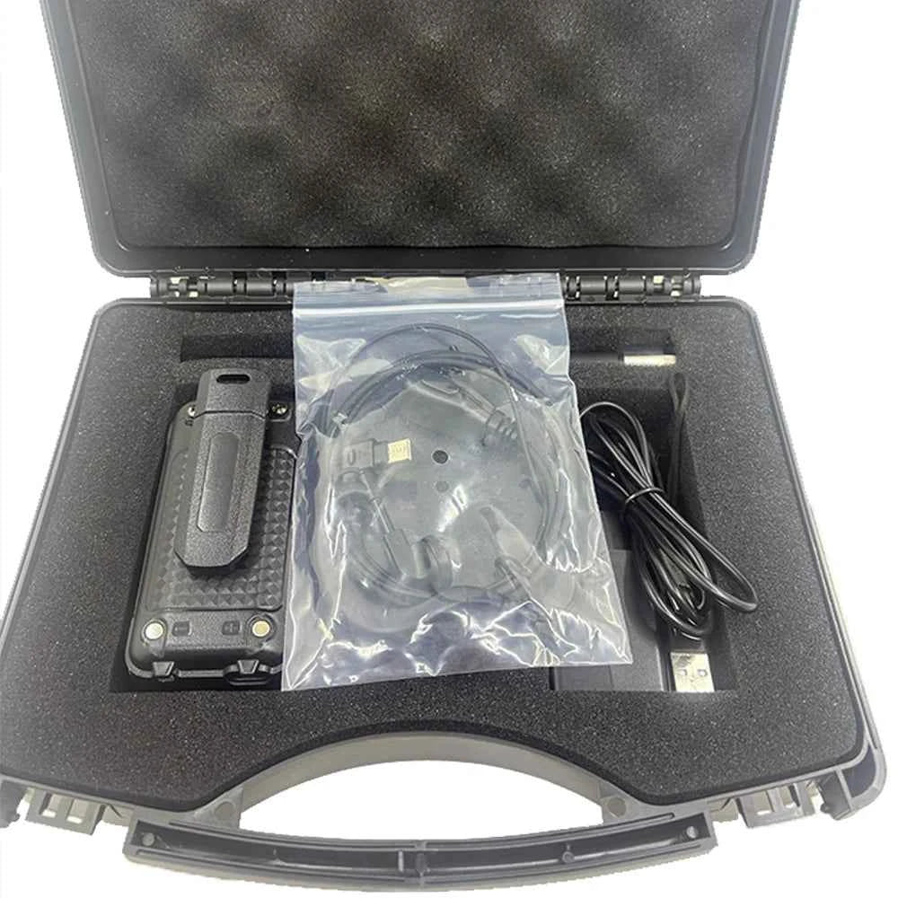 Drone Detector 2KM Long Distance UAV Detection Device Handheld 30-6400MHz Detection Drone Alarm Drone Video Transmission Signals