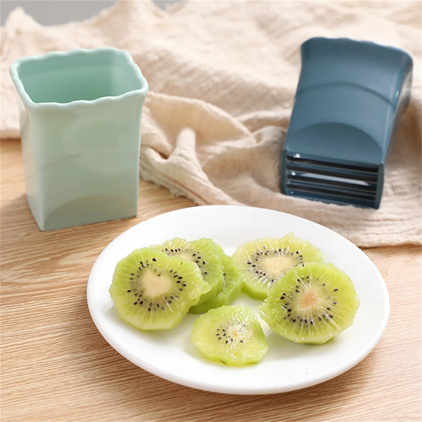 Stainless Steel Fruit Slicer, Egg & Strawberry Cutter, Banana & Vegetable Cutter, Kitchen Fruit Slicing Tool