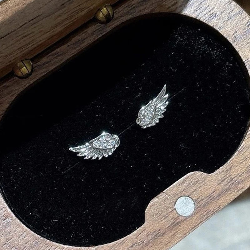 Fashion Zircon Wing Stud Earrings for Women Luxury Shiny Crystal Creative Angel Wings Cross Silver Color Ear Studs Jewelry Gifts