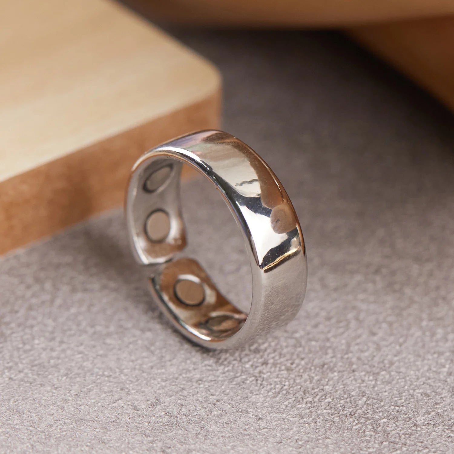 Magnetic Anti Snoring Device Ring Therapy Acupressure Against Finger Ring Anti Snore Sleep Aid for Snoring Treatment