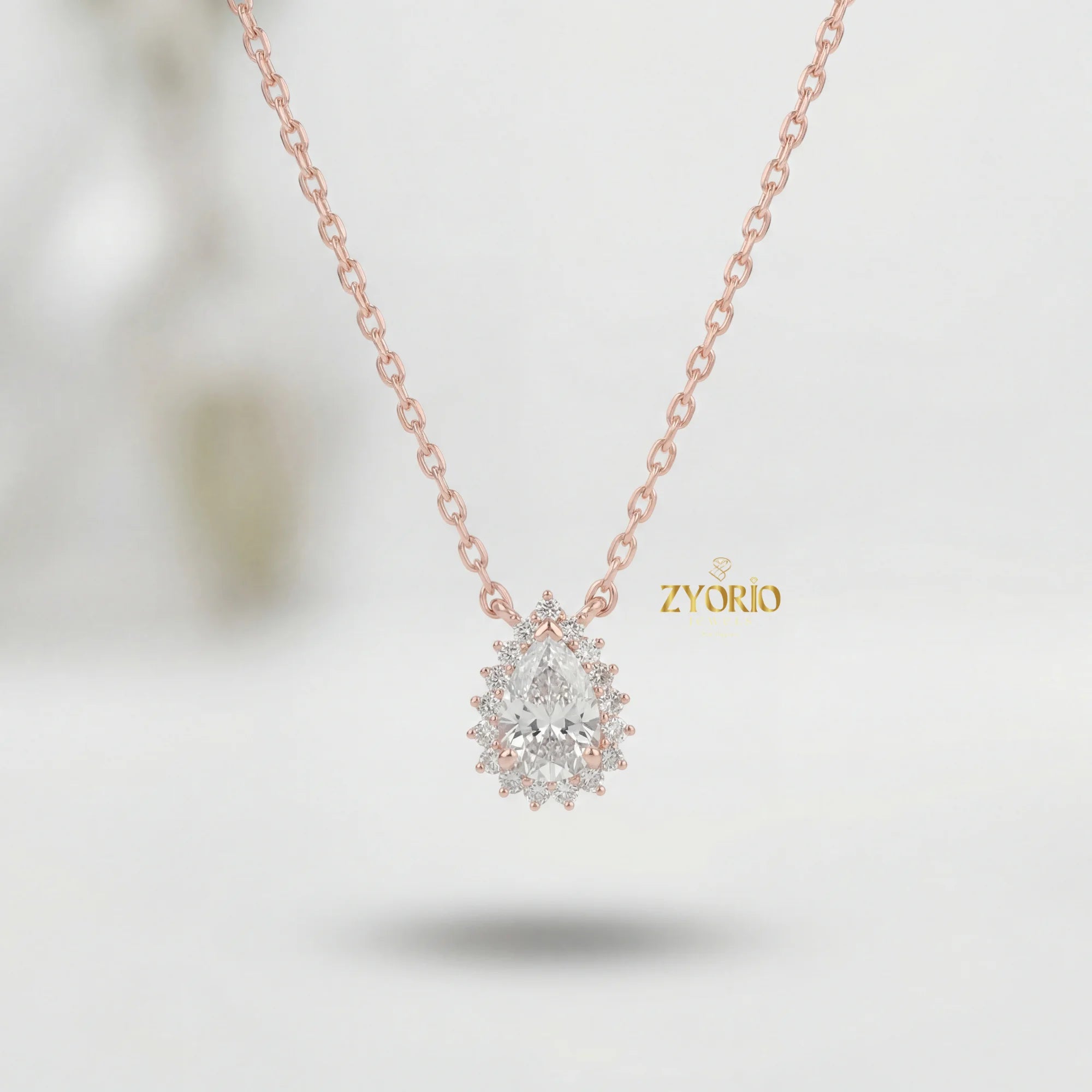 Gold Pear Halo Diamond Luxury Pendant with Sparkling Diamonds Elegant Timeless Design Link Chain for Wedding Party & Anniversary