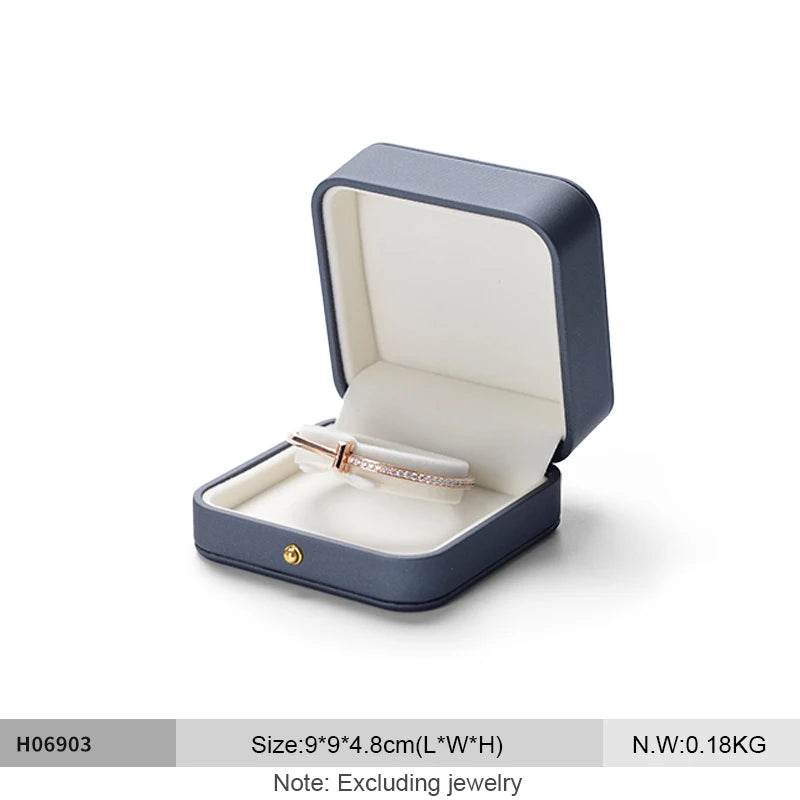 Oirlv Leather Jewelry Ring Box Jewelry Organizer Necklace Pendant Bracelet Long Chain Storage Box Packaging Gift Box for Wedding