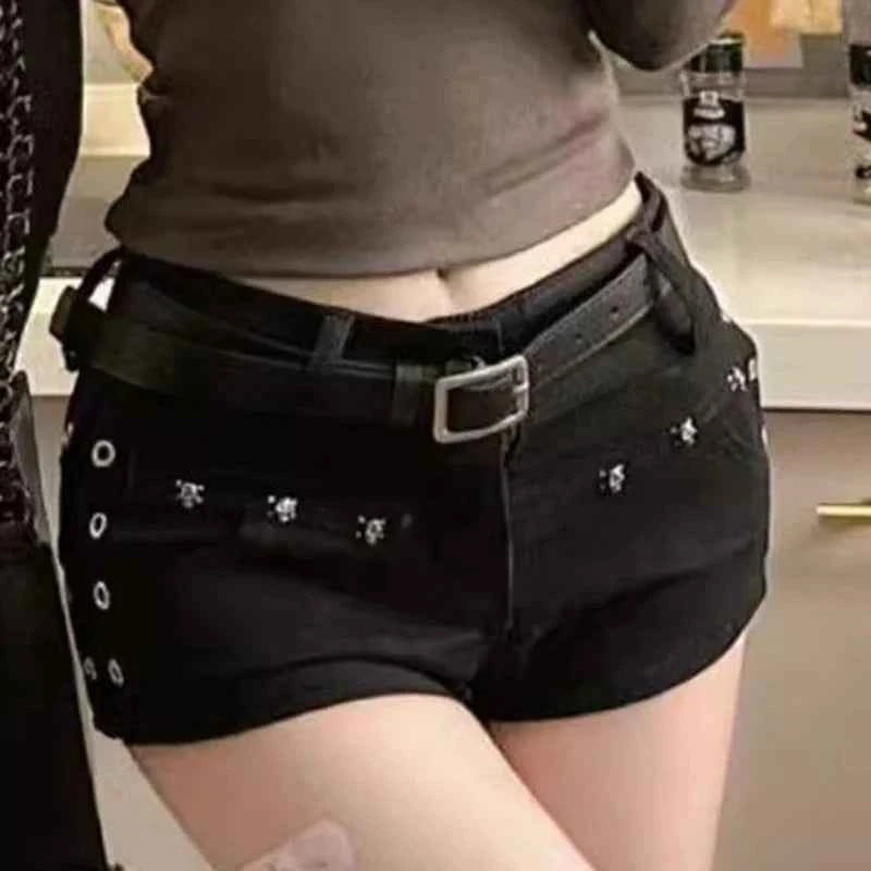 Woman Popular Sexy Low Waist Y2k Jeans Female Vintage Korean Fashion Mini Pants Girls Vintage Designer Gothic Black Denim Shorts