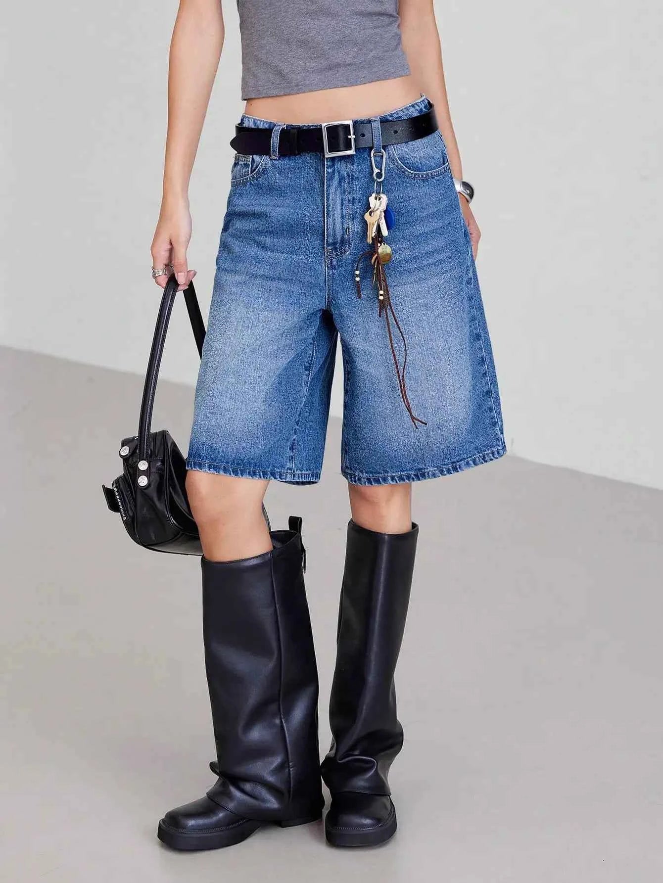 American Retro Style Five-Piece Denim Shorts for Women - Summer Spring 2025 Collection - High-Waisted  Loose-Fitting  Slimming