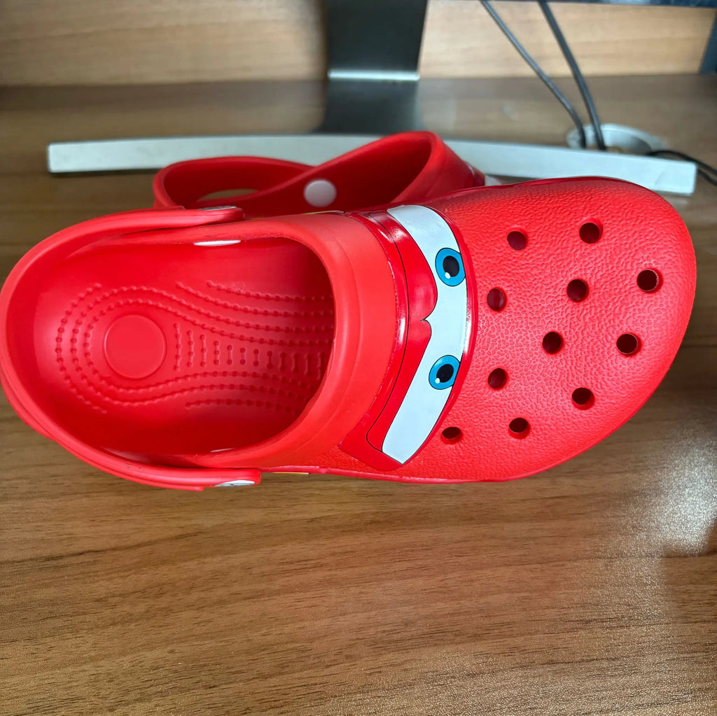 New Mcqueens Cartoon Slippers  Waterproof Eva Outdoor Sandals With Breathable Holes Adult Casual Beach Shoes Gift