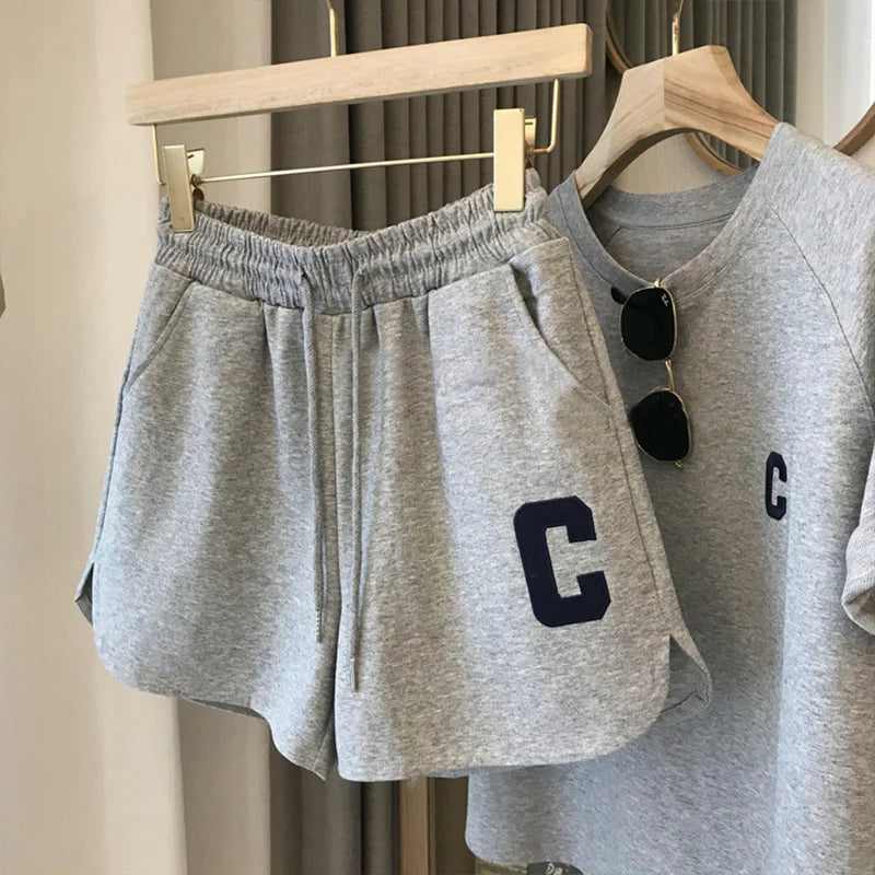 Kids Summer Sports Set 5-12 Years Fashion Letter Short Sleeve T-shirt & Loose Shorts 2-Piece Casual Thin Outfit for Boys Girls
