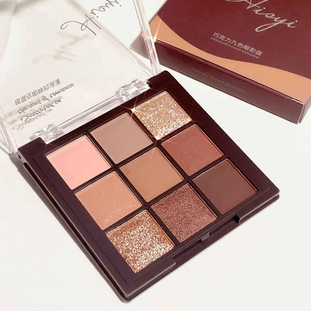 Mocha Chocolate Eyeshadow Palette - 9 brown, nude and gold shades in matte, natural and shimmer finishes, perfect for music fest