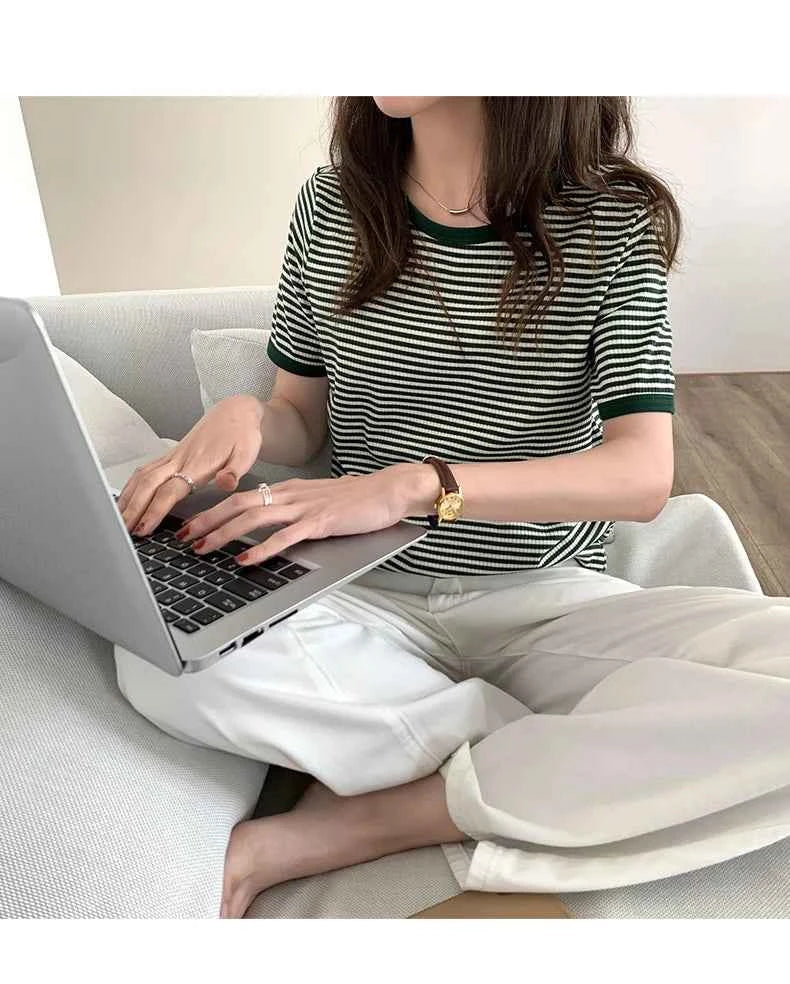 Striped Short Sleeve T-shirt Women's Summer New Korean Version Loose Retro Contrast Slim Round Neck Top Women's Fashion Casual