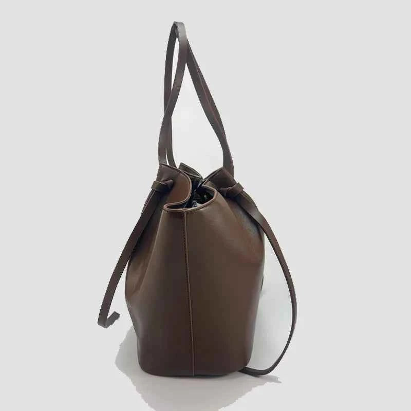 Fashion Large Capacity Trapeze Bag Designer Chic Lock Women Shoulder Bags Luxury Pu Leather Handbags Trend Underarm Bag 2025