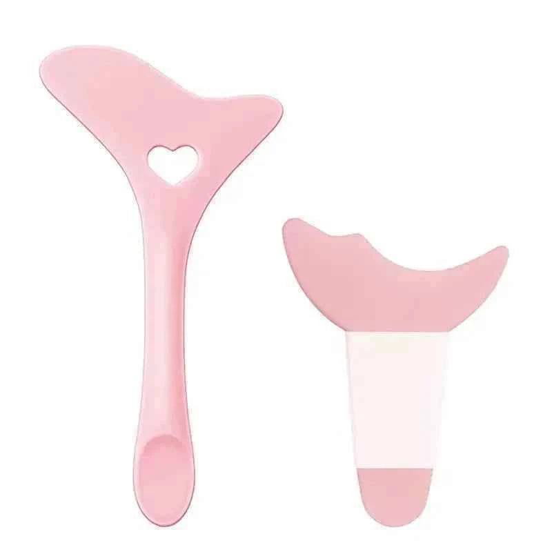 Wholesale  Multi-functional Eyeliner Stencil Wing Tips Silicone Eyeliner Aid Drawing Lipstick Wearing Aid Reusable Makeup Tools