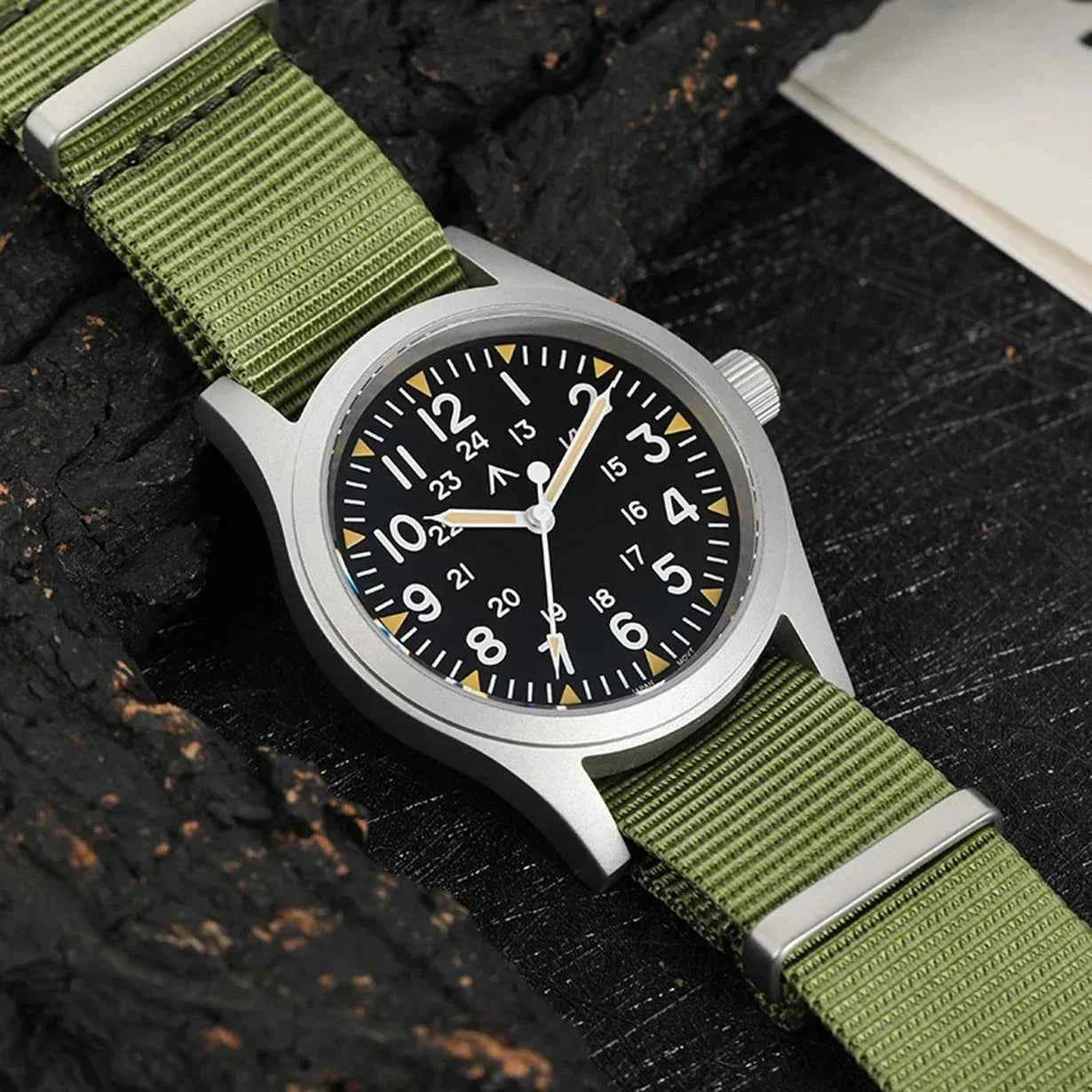 Militado ML05 38mm Military Watch Miyota 2035 Movement Domed Sapphire Crystal C3 Green Luminous 10Bar Waterproof Vintage Watches