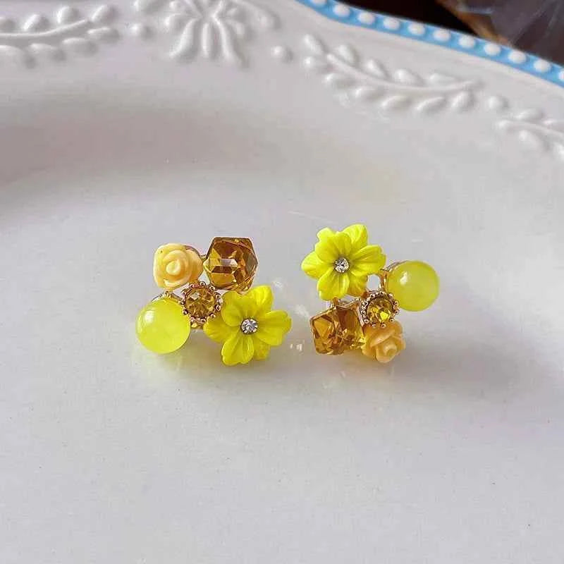 Colorful Flower Earrings Imitation Pearl Geometric Stud Earrings For Women Sweet Elegant Earrings For Party Banquet Jewelry Gift