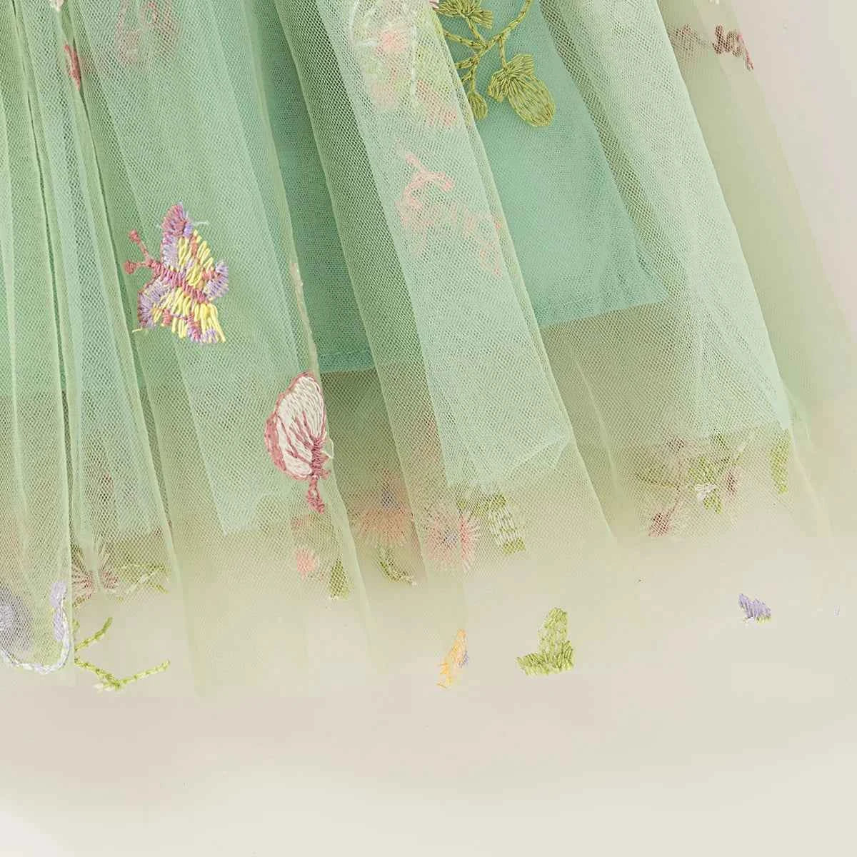 Summer New Girls' Dress Halter Small Flying Sleeve Embroidery Pattern Wings Sweet Princess Dress Mesh Princess Dress