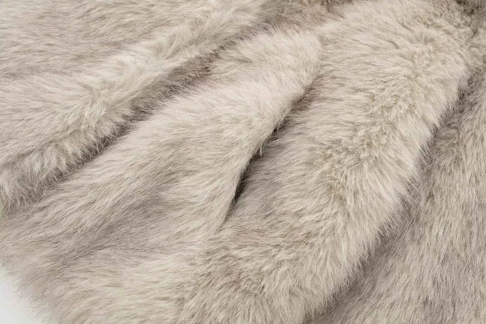 HH Women Fashion Cropped Faux Fur Jacket Coat Long Sleeve Front Snap-button Female Outerwear Chic Lapel Collar Thick Coat