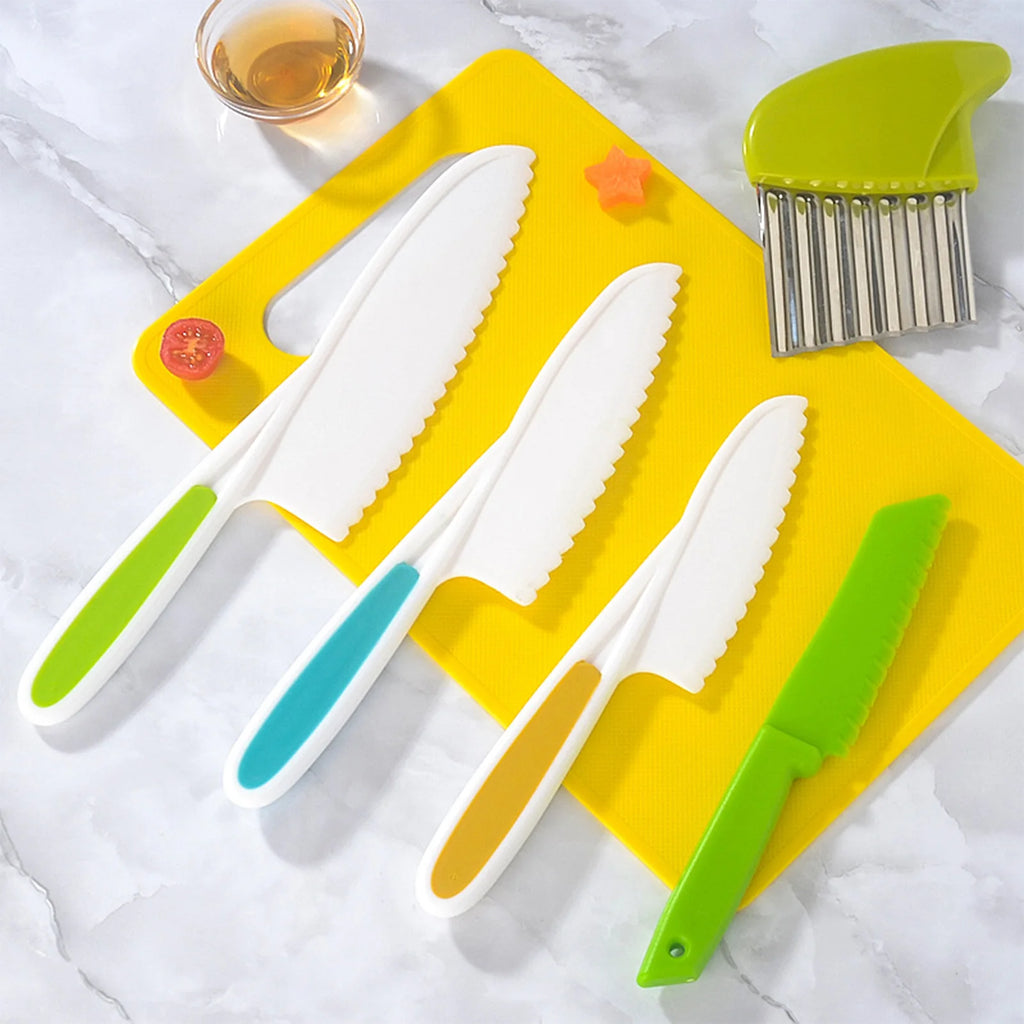 Kids Plastic Kitchen Tools Real-Toddler Safe Cutting Board Knife Set Perfect for Picnics Camping Use
