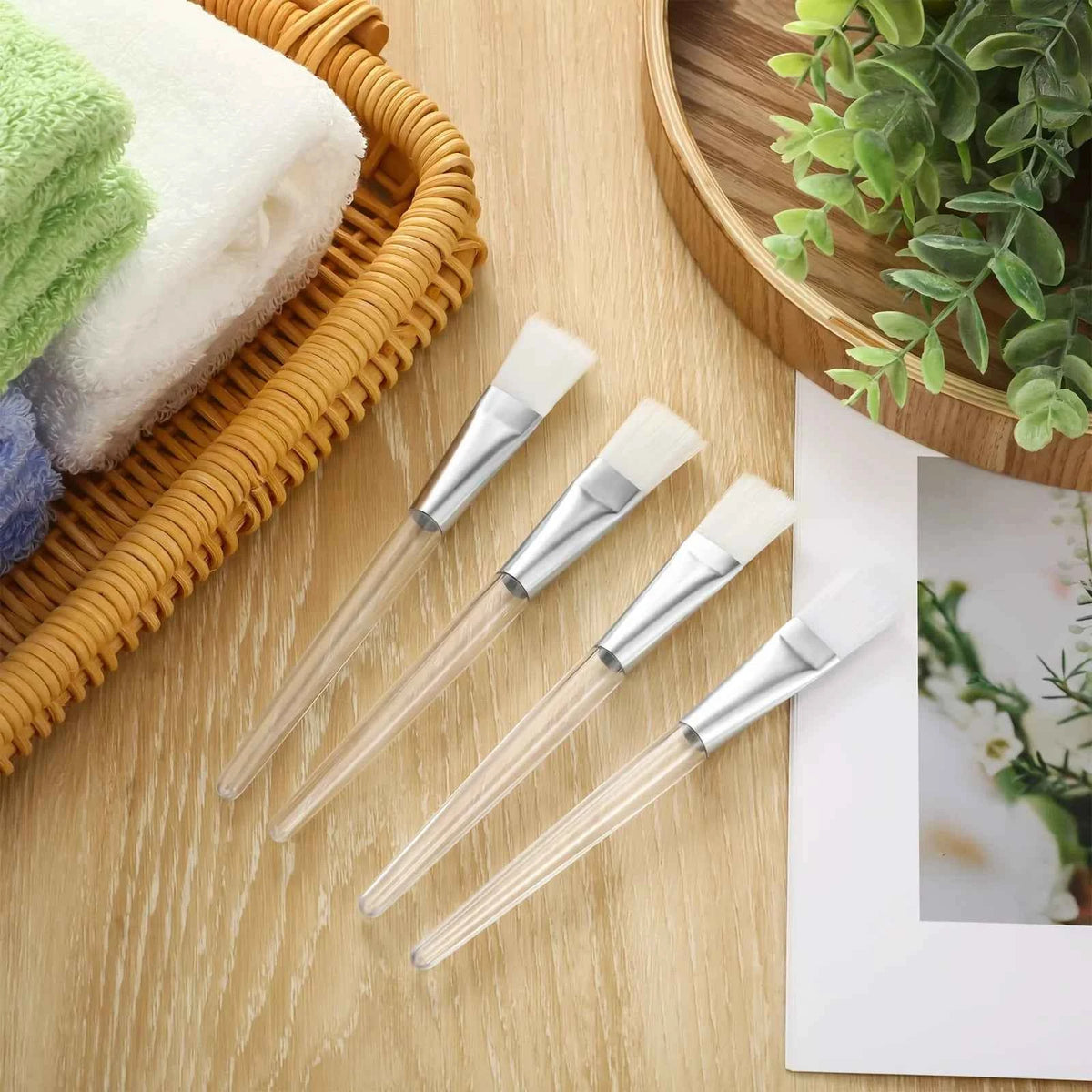 Set Of 16 Facial Mask Applicator Brushes With Nylon Bristles