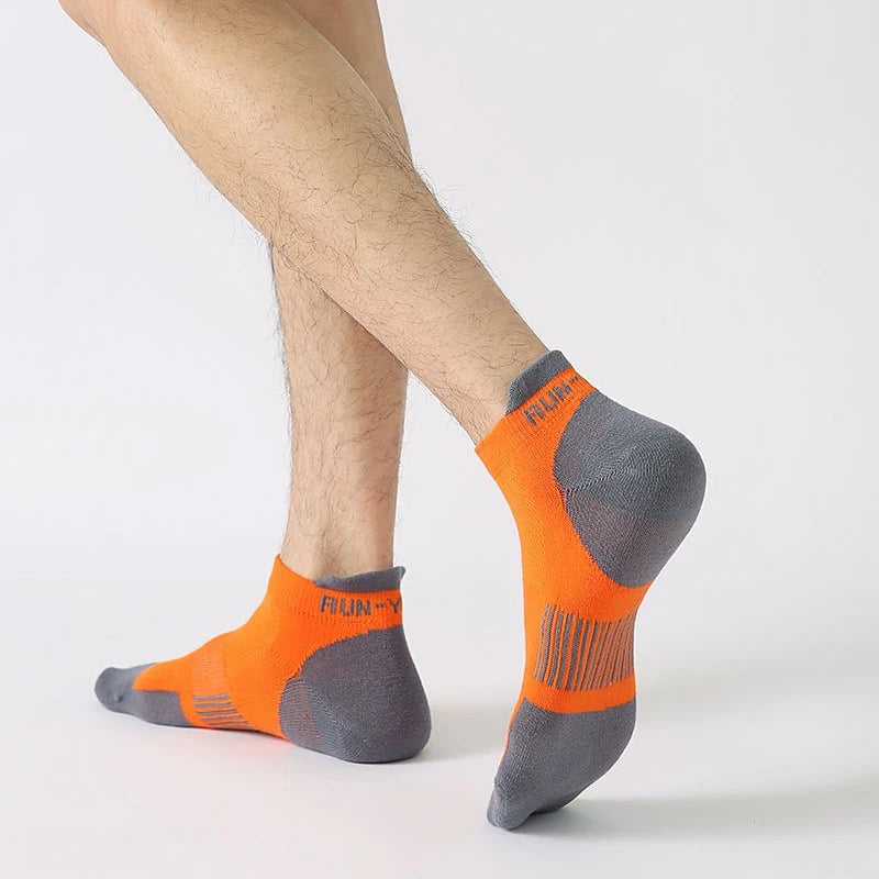 1/5 Pairs Fashionable New Casual and Comfortable Men's Short Socks for Spring Sweat Absorbing Breathable Versatile Men's Socks