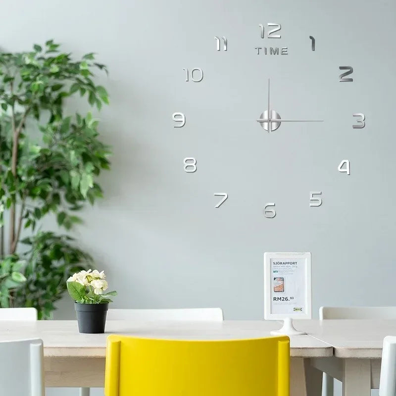 Clock Wall Art Home Decor Items Bedroom Decor Aesthetic Wall Clock in the Dark Noiseless Living Room Diy Clocks Wall Decoration
