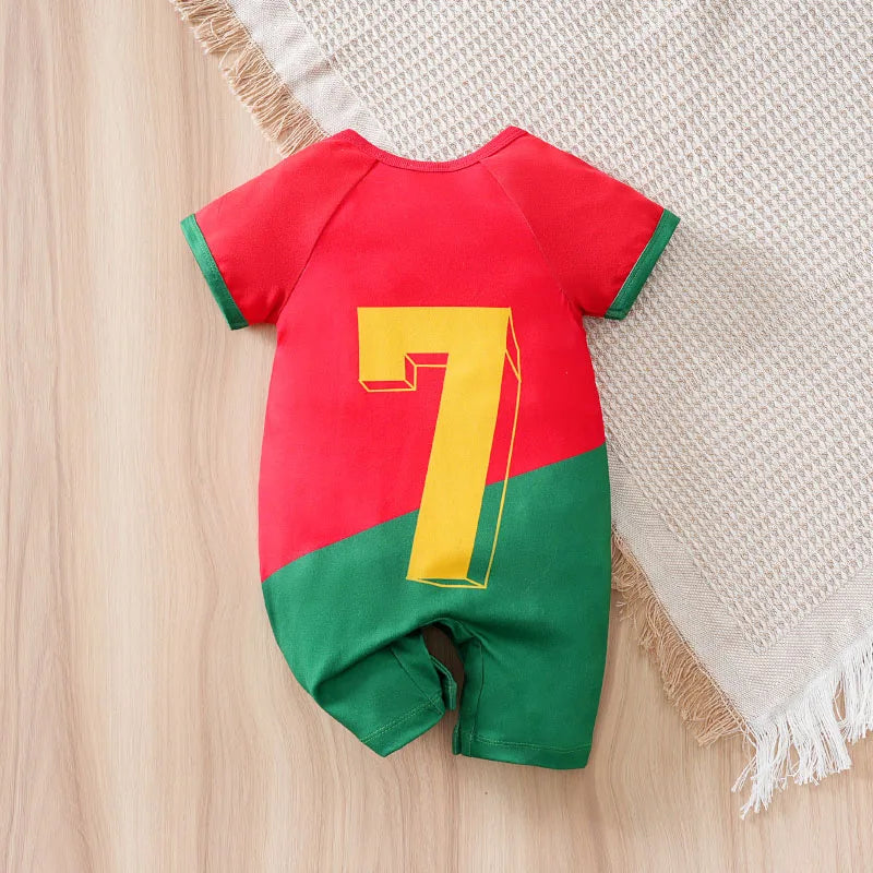Newborn Baby Clothes Red and green Match colors No.7 Football suit 0 3 6 9 12 Months summer short-sleeved baby jumpsuit