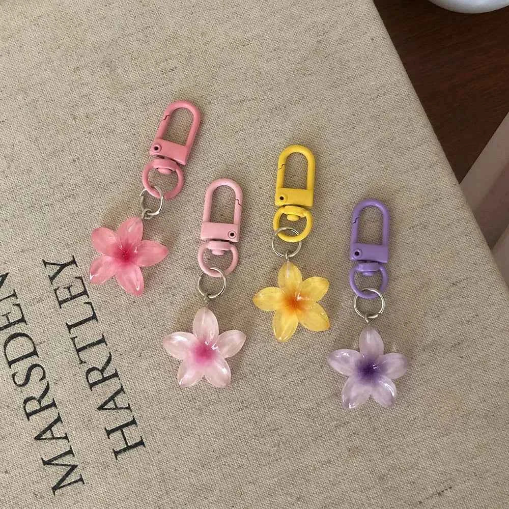 Sweet Colorful Jelly Flower Key Chain Color DIY Flower Cute Keychains Pendant Student Girls Resin Bag Pendant Keyring Jewelry