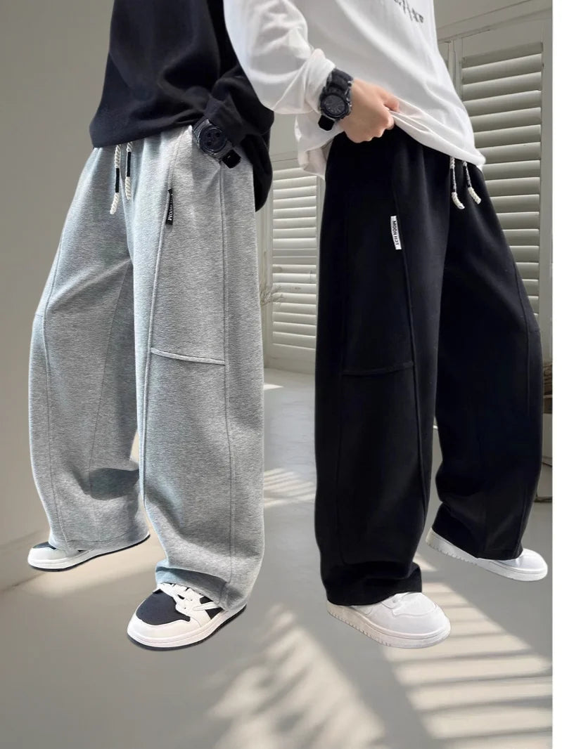 2026 New Spring Casual Kids Pants Black Elastic Waist Straight Leg Sweatpants for Boys Loose Pocket Children Trousers