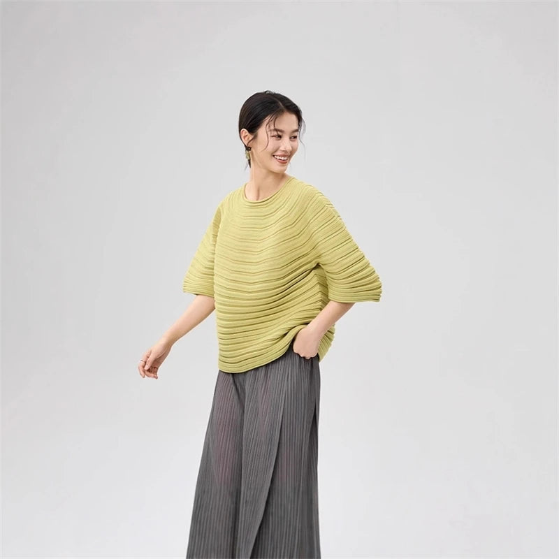 LANMREM Casual Pleated Texture Round Neck Half Sleeve Thick Wome's T-shirt Chic New Knitwear Fashion Pullover Top Chic 2DB5036