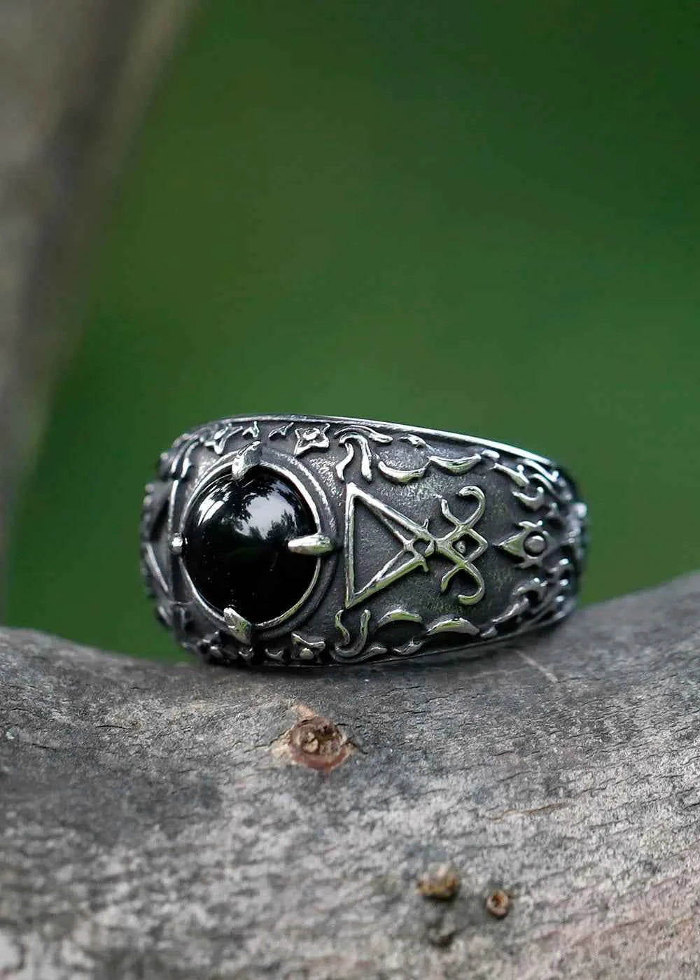 2023 New Updated Design Lucifer Satan Signet Ring For Men With Black Stone Stainless Steel Vintage Jewelry Gift free shipping