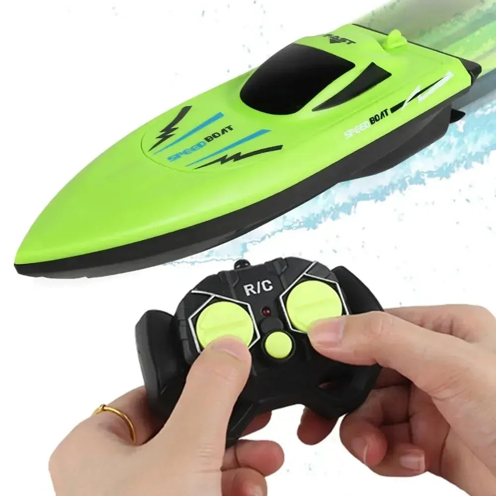 Remote Control Boat For Kids Waterproof Remote Control Toys Fast Remote Control Boat Lightweight Water Racer RC Boats Pool Toys