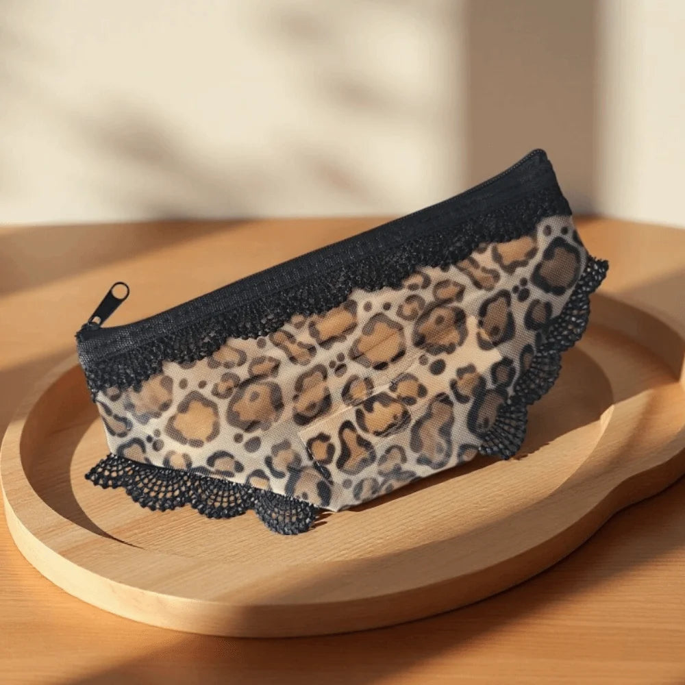 New Briefs Shape Cosmetic Bag Mesh Lace Heart Makeup Storage Pouch Y2K Transparent Toiletry Bag Storage for Travel