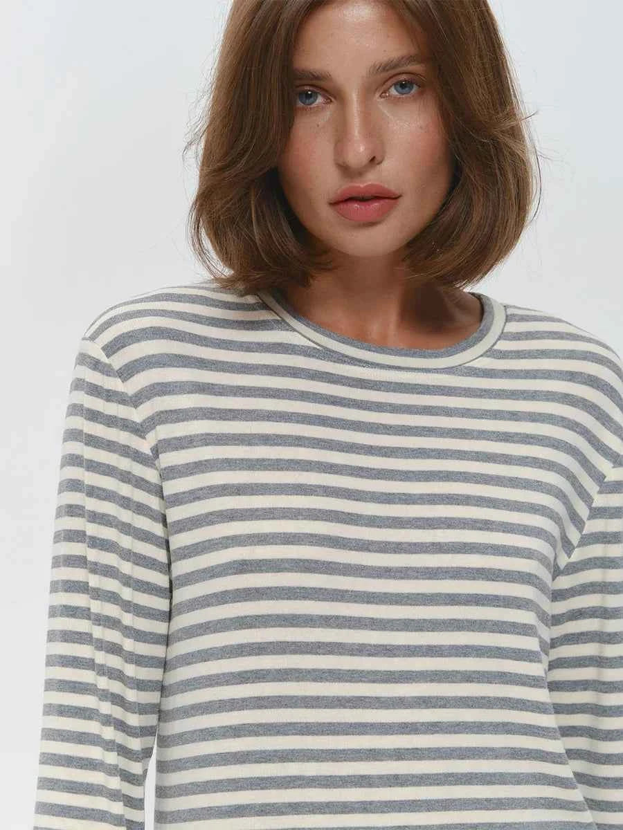 Bornladies Autumn New Fashion Women Cotton Striped Long Sleeve T Shirt Office Casual Simple Round Neck Pullover Tops & Tees