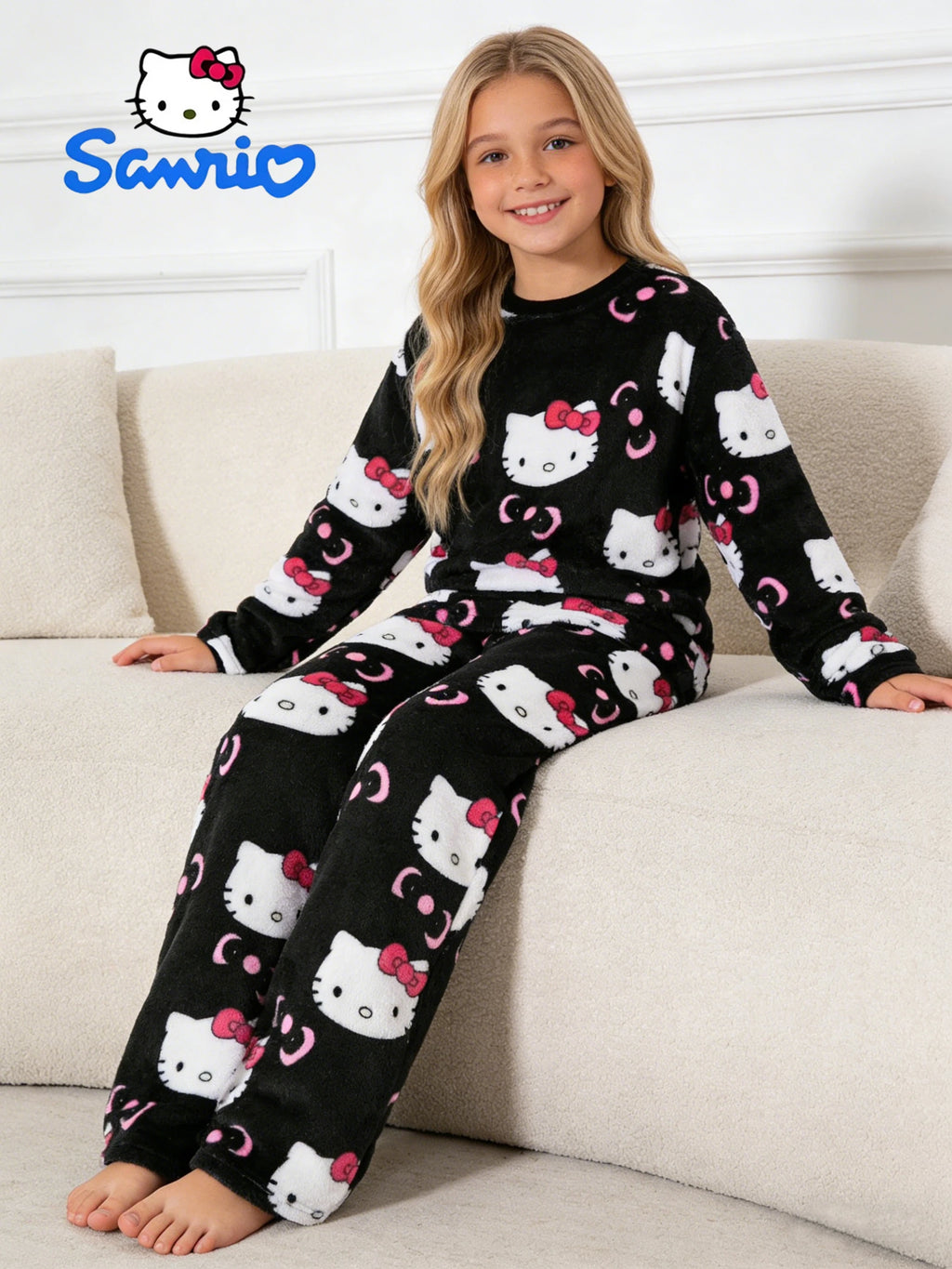 Sanrio girls' sleepwear and pants set for autumn and winter, Hello Kitty long sleeved pants with thick suede for home wear.