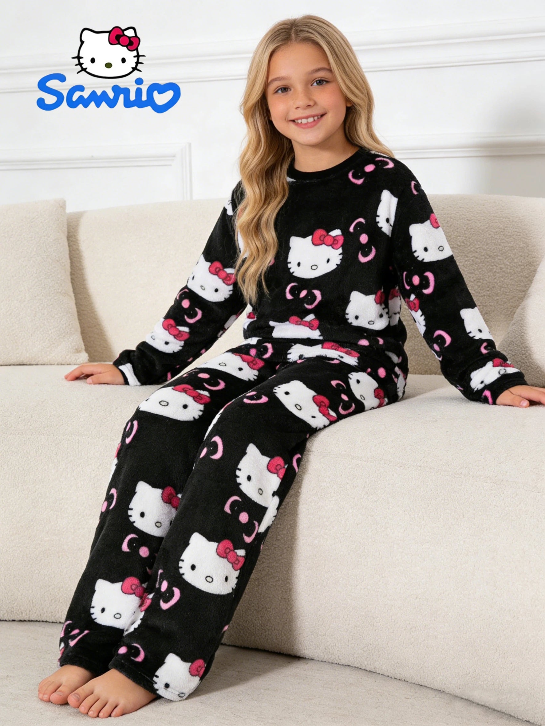 Sanrio girls' sleepwear and pants set for autumn and winter, Hello Kitty long sleeved pants with thick suede for home wear.