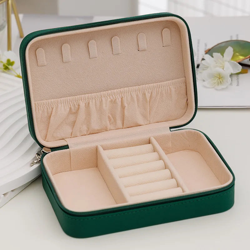 Portable Jewelry Storage Box Travel Organizer Jewelry Case Leather Storage Earrings Necklace Ring Jewelry Organizer Display