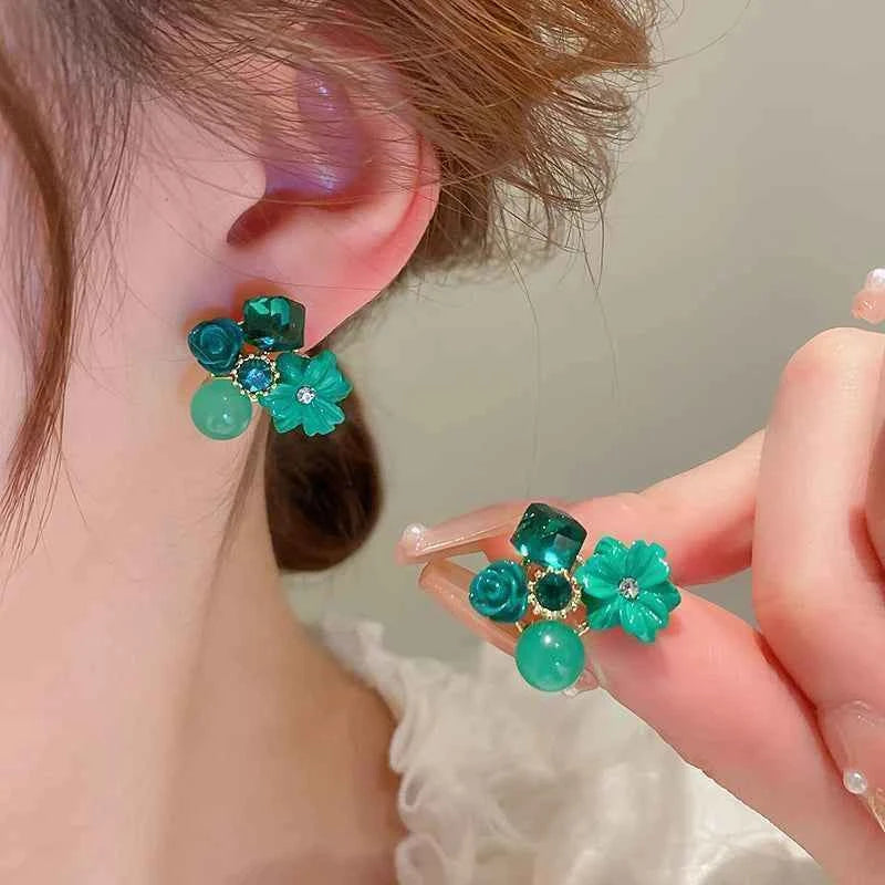 Colorful Flower Earrings Imitation Pearl Geometric Stud Earrings For Women Sweet Elegant Earrings For Party Banquet Jewelry Gift