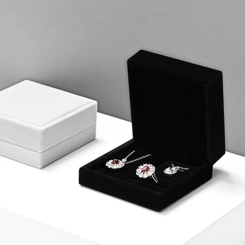 Oirlv Portable Velvet Jewelry Box Ring Box Necklace Pendant Storage Box Jewelry Accessories Wedding Gift Box Jewelry Organizer