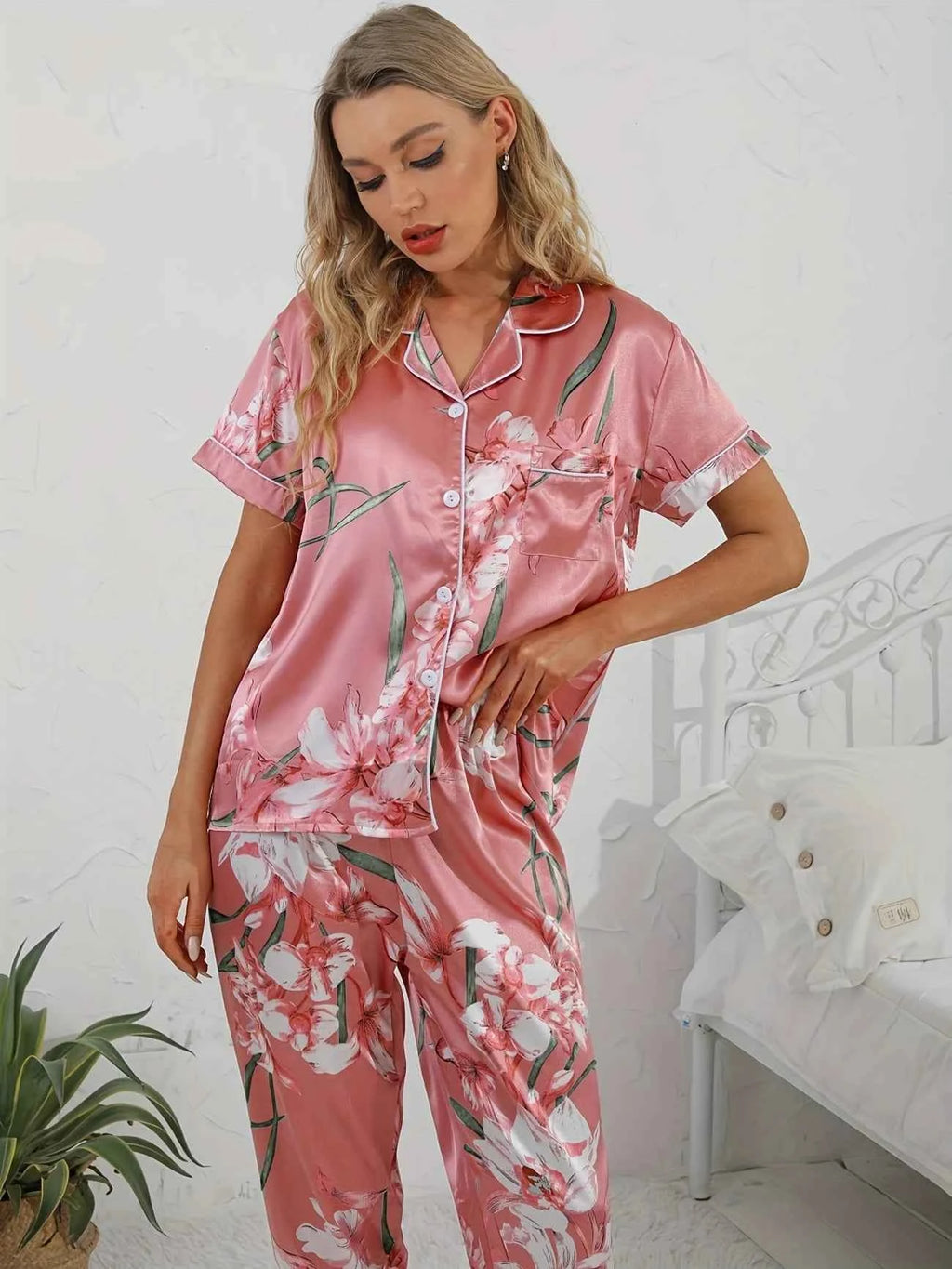 Floral Print Satin Pajama Set Smooth & Comfort Short Sleeve Button Lapel Top & Cozy Long Pants Women's Loungewear & Sleepwear