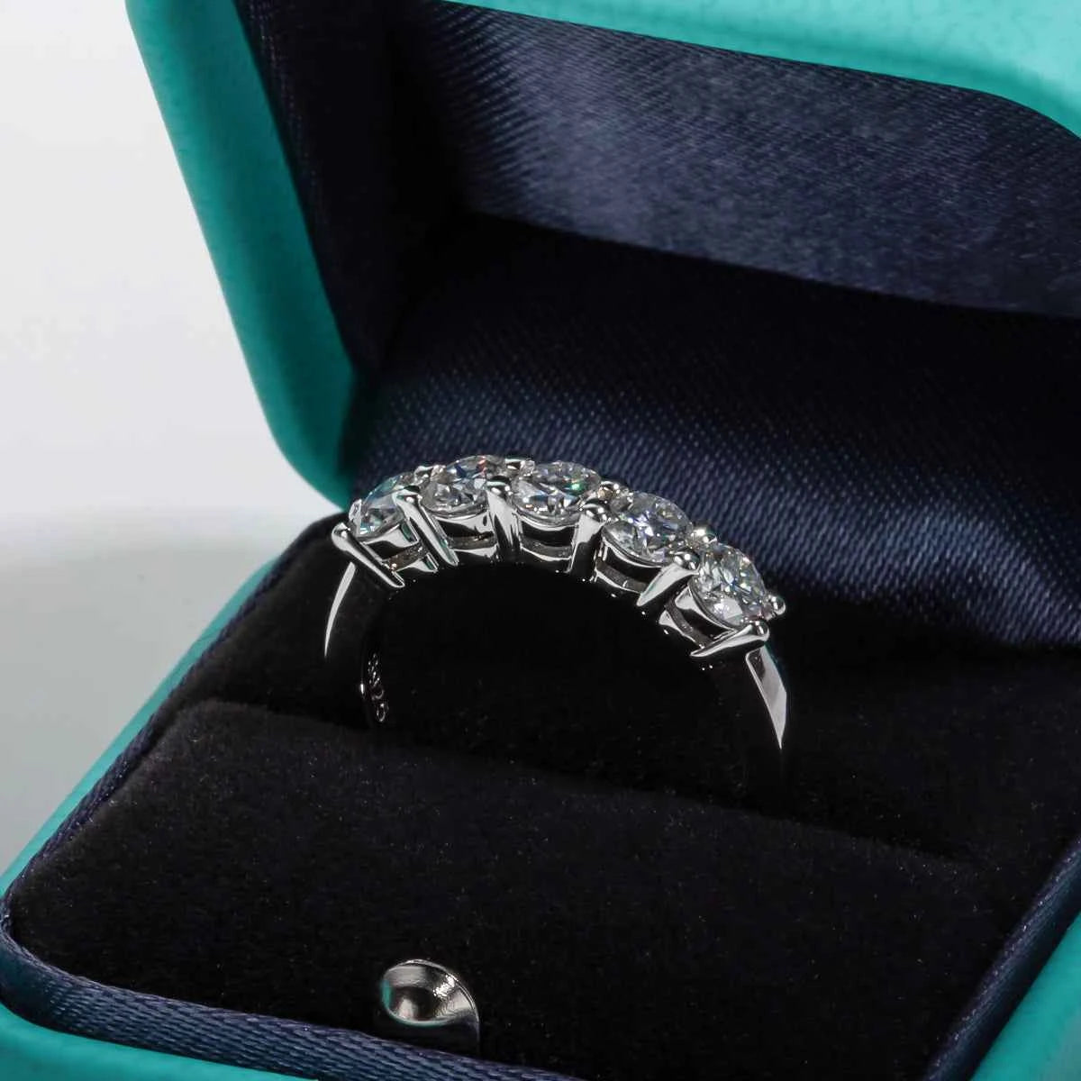 AnuJewel 4mm Moissanite Wedding Band Ring