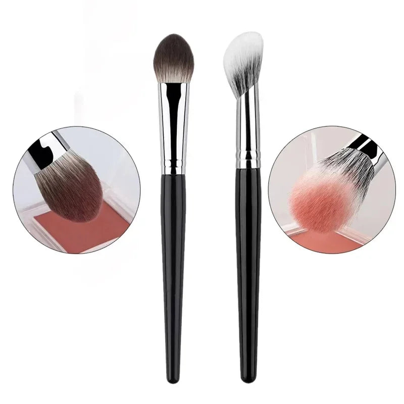 1/2PCS Peach Heart Blusher Brush - Precision Flat Applicator for Powder/Cream/Liquid, Vegan & Cruelty-Free Makeup Tool