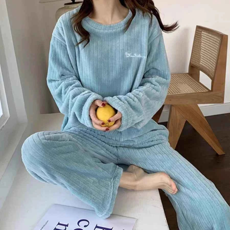 Winter Flannel Two-piece Loose Casual New O-neck Striped Coral Fleece Top Elastic Waist Pants sets Women's Pajamas Set Sleepwear