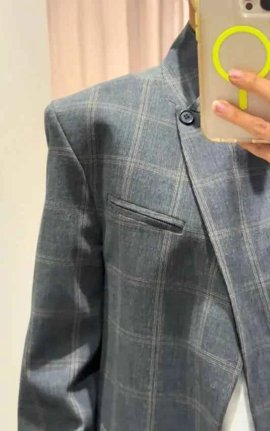 Irregular Plaid Blazer Jacket Women Fashion Stand Collar Full Sleeve Split Loose Short Jackets 2025 Lady Daily Commute Outwear