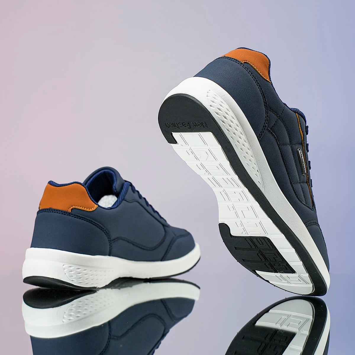 New Breathable Leather Men Shoes Lightweight Comfortable Men Sneakers Fashions Lace Up Casual Shoes Flat Shoes Zapatillas Hombre
