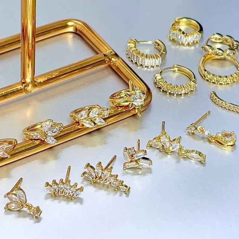 Women's 925 Sterling Silver Ear Needle Crystal Zircon Water Droplets Stud Hoop Gold Huggie Earrings Premium Luxury Party Jewelry